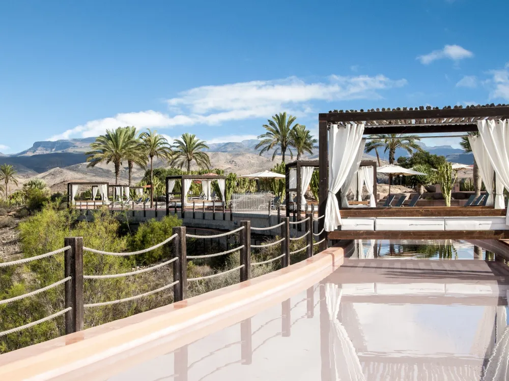 Balisolsängar på Hotell Sheraton Gran Canaria Salobre Golf Resort, Las Palmas Gran Canaria