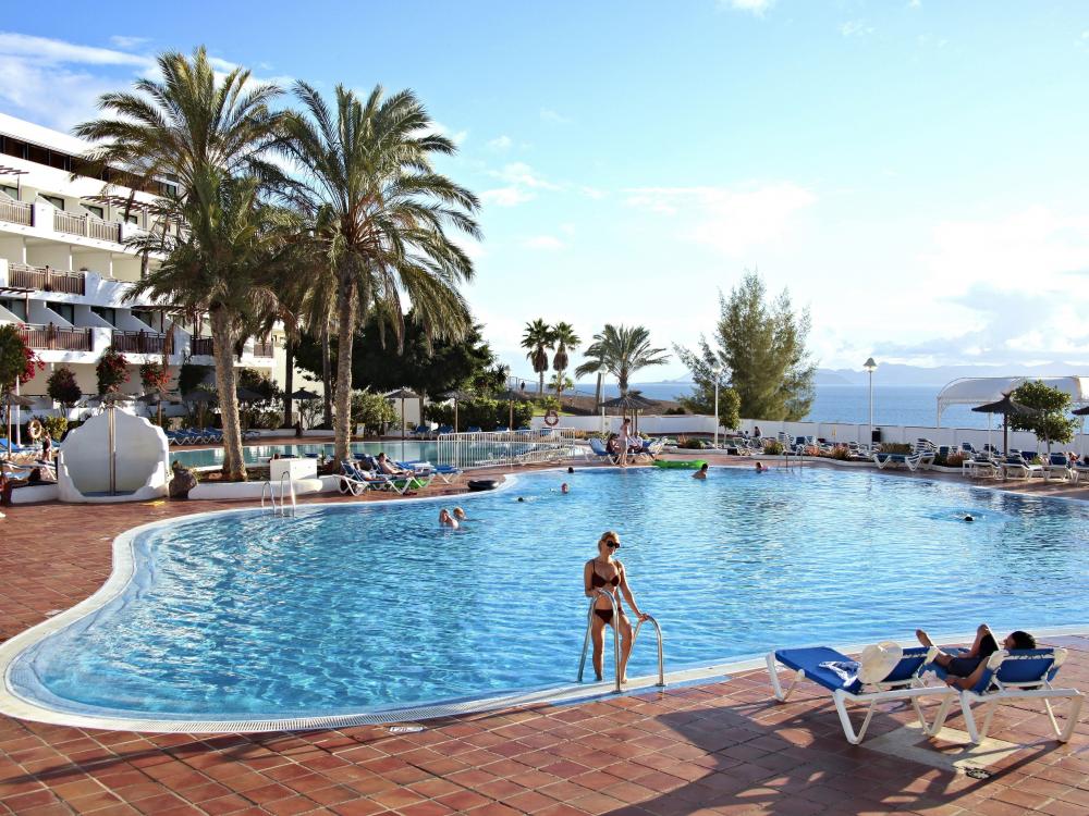 Pool på Hotell Sandos Papagayo Beach Resort, Playa Blanca Lanzarote