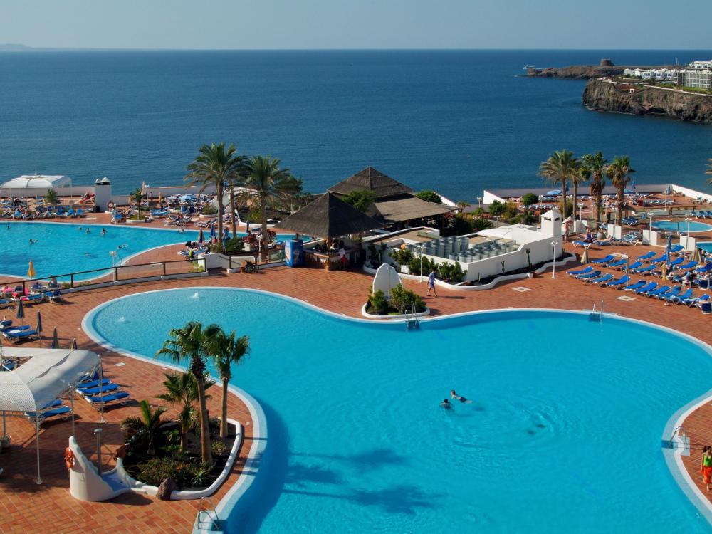 Pool på Hotell Sandos Papagayo Beach Resort, Playa Blanca Lanzarote