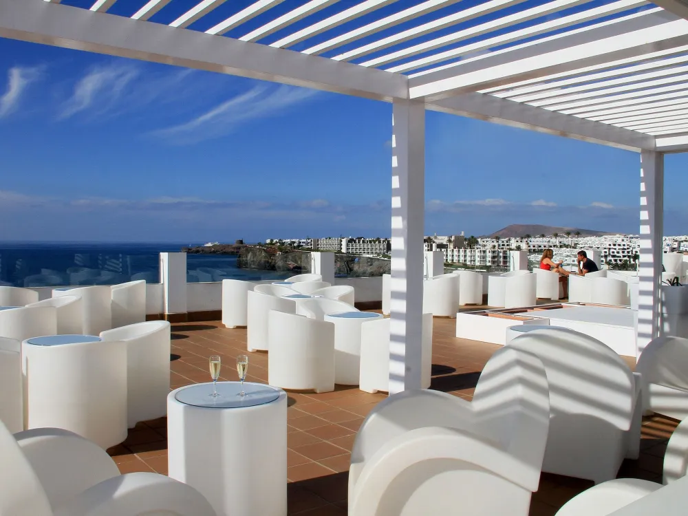 Utsikt från terass på Hotell Sandos Papagayo Beach Resort, Playa Blanca Lanzarote