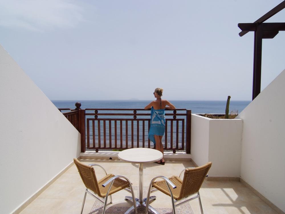 Utsikt över havet från rum på Hotell Sandos Papagayo Beach Resort, Playa Blanca Lanzarote