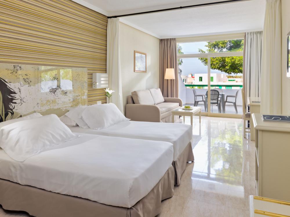 Hotell H10 Lanzarote Princess: Populärt familjehotell – halvpension ingår!