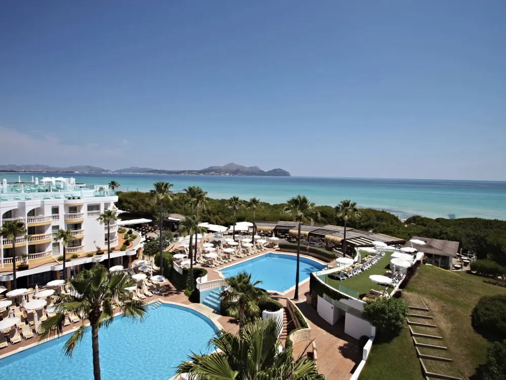 Iberostar Albufera Playa: Direkt strandläge i Alcudia – Halvpension ingår!