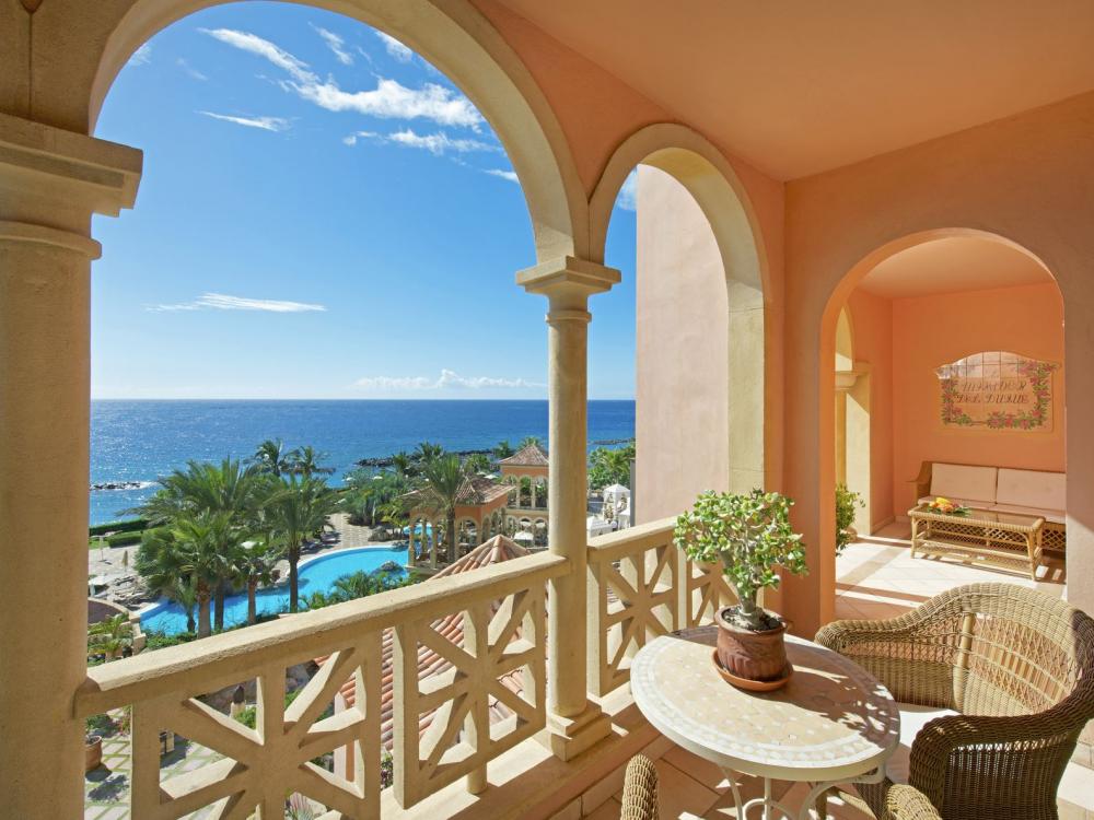 Utsikt från rum, Iberostar Grand Hotel El Mirador, Adeje, Teneriffa, Signaturresor