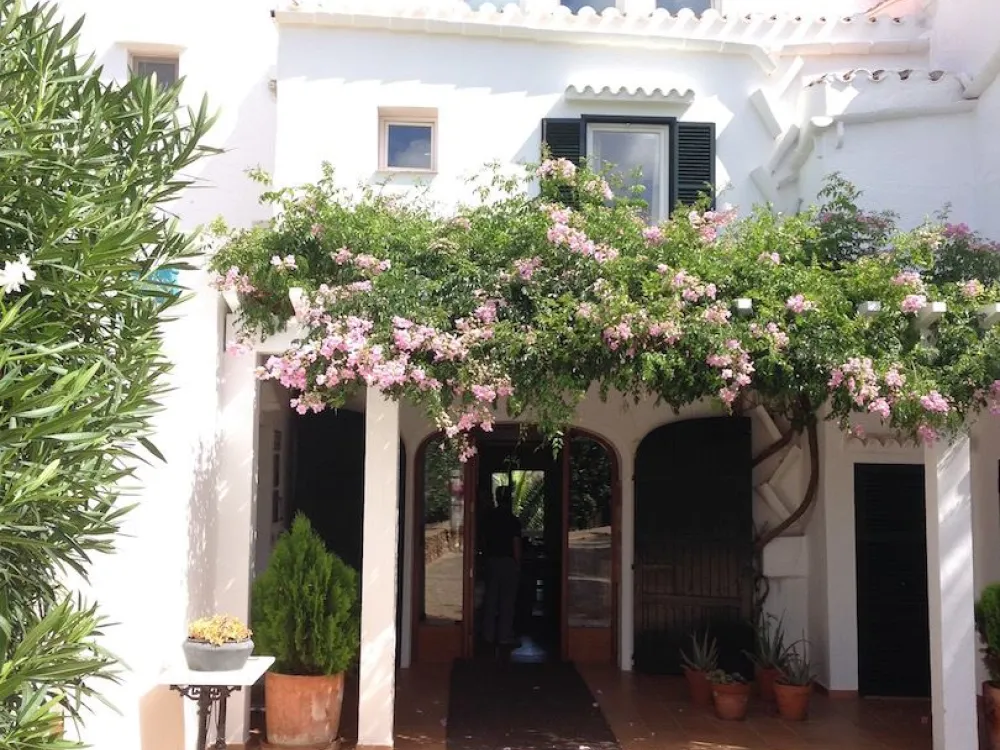 Hotell Sant Joan de Binissaida